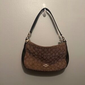 Coach | Bags | Iso Coach Vintage Ergo Nubuck Zip Shoulder Bag 4395